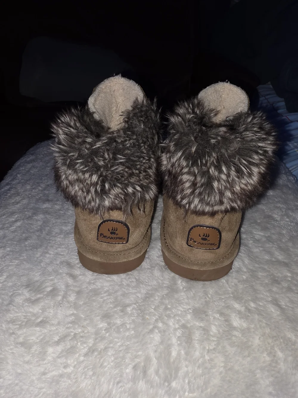 ✨ Bearpaw Hickory Suede Faux Fur Koko Ankle Boots ✨